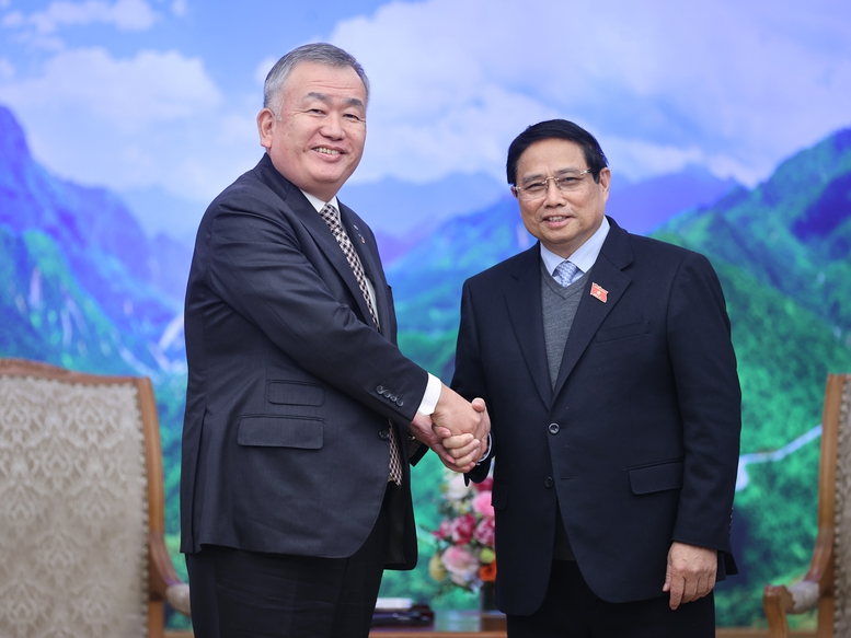 与悬念