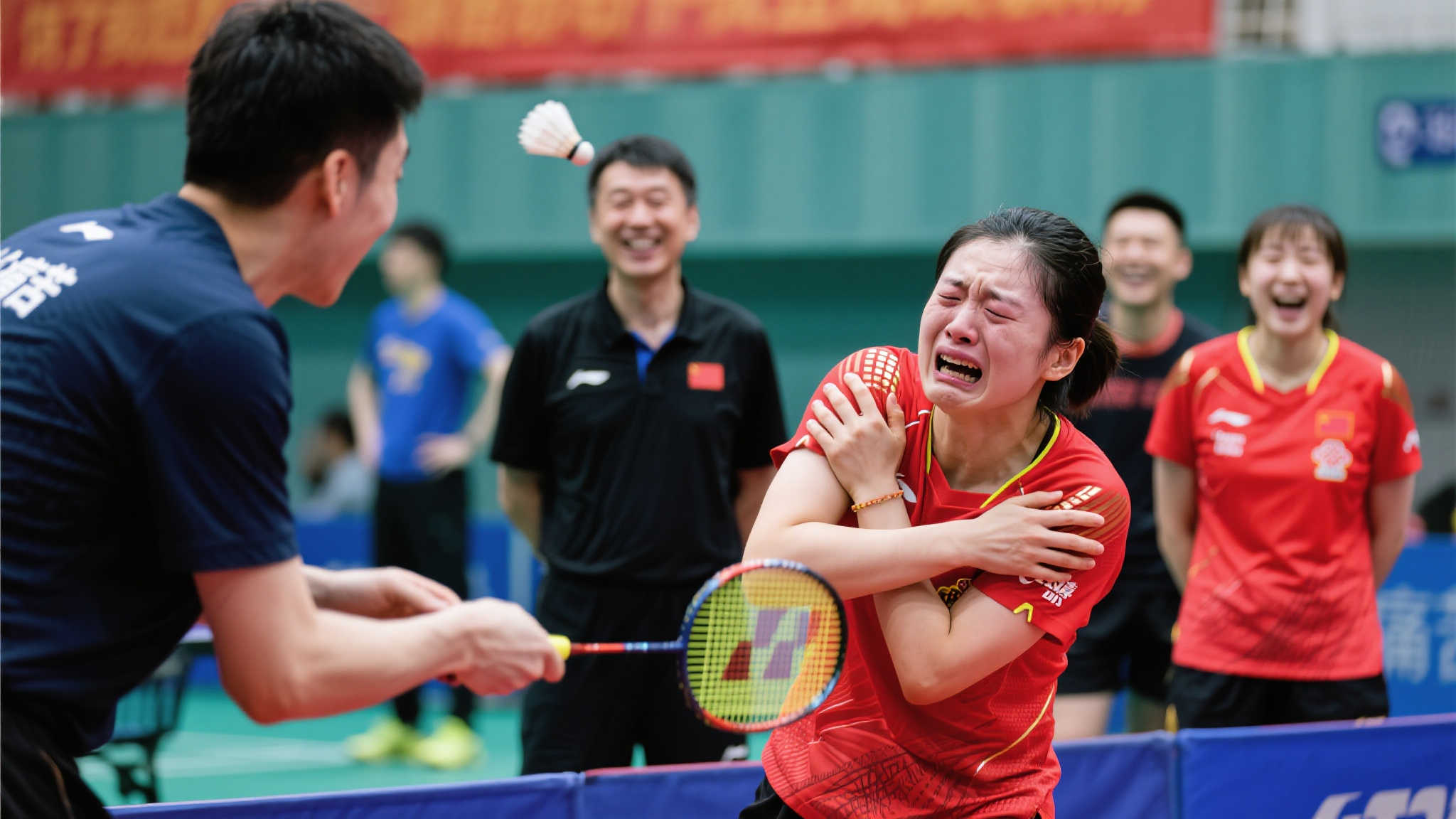 球员之间的 球员之间的