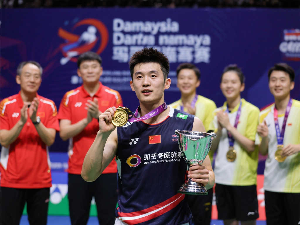 更大的轉機 更大的轉機